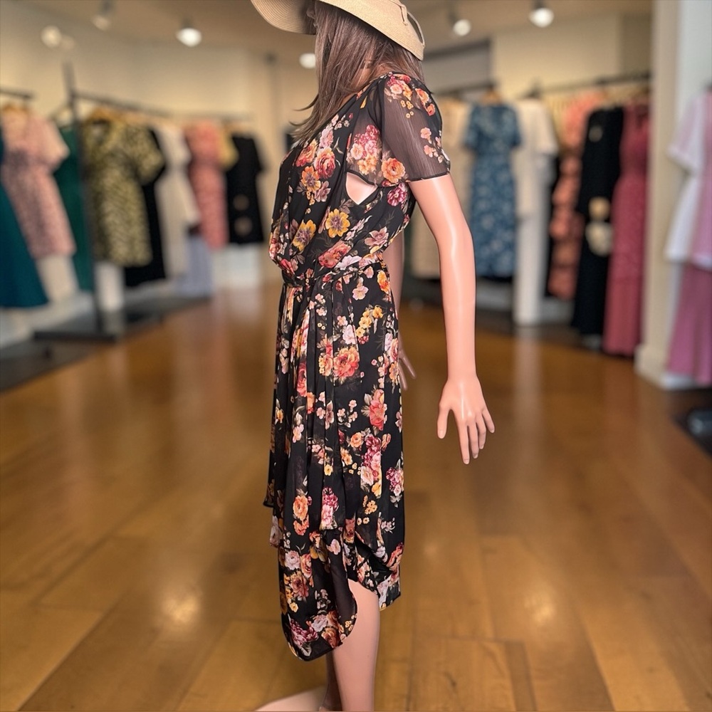 DKNY Black Floral High Low Chiffon Dress Size 16 Flutter Sleeve - Picture 5 of 8
